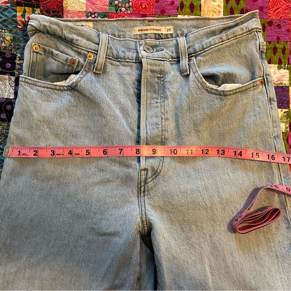Levi's Ribcage Straight - Picture 6 of 8